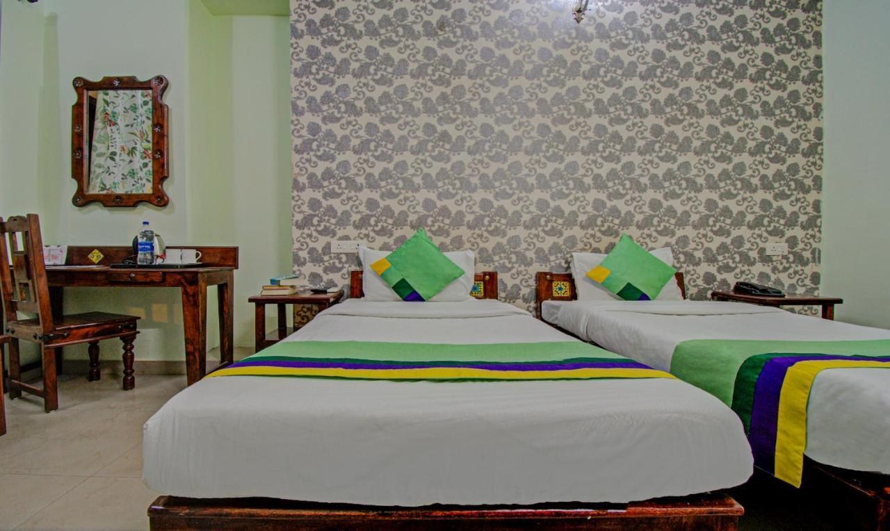 Hotel Treebo Trend Heritage Utsav Near Railway Station 3*
